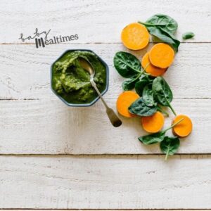 Spinach and sweet potato puree 1351716